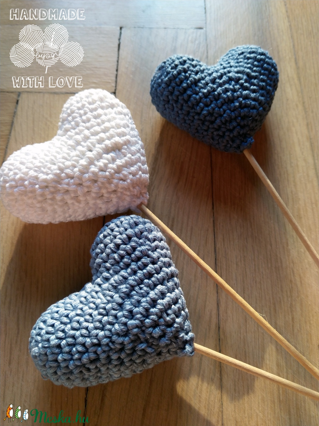 Horgolt 3D amigurumi szív pálcán - kék -  - Meska.hu