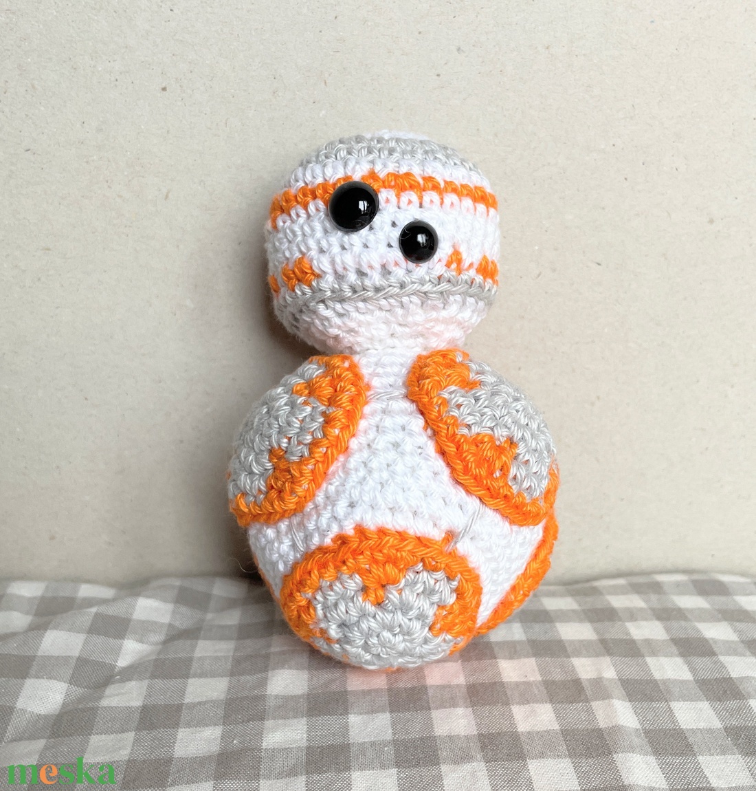 Horgolt BB-8 - játék & sport - plüssállat & játékfigura - robot & gép - Meska.hu Horgolt BB-8 - játék & sport - plüssállat & játékfigura - robot & gép - Meska.hu