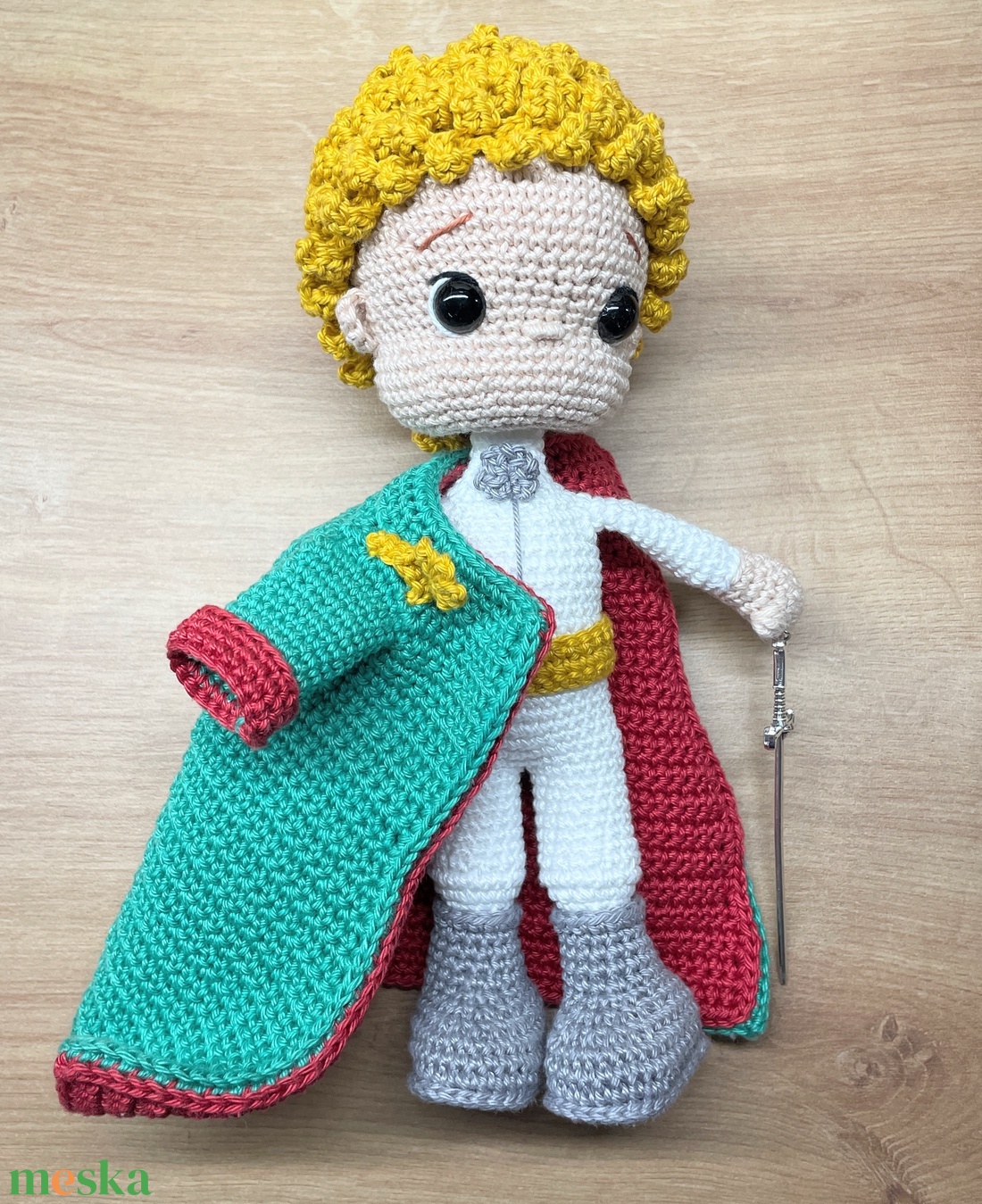 Horgolt Kisherceg - játék & sport - plüssállat & játékfigura - ember - Meska.hu