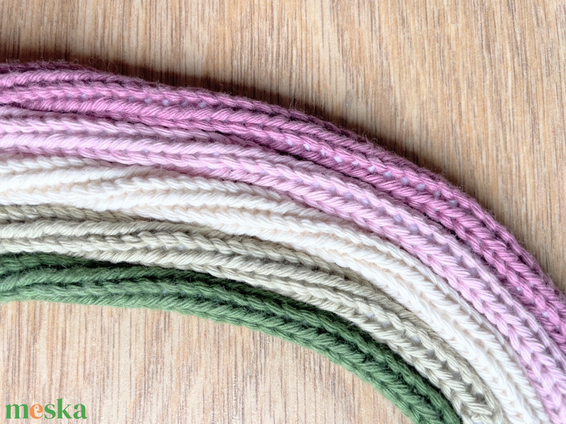 Zöld-rózsaszín szivárvány dísz - baba - mama - babaszoba dekoráció - babaszoba kép - Meska.hu