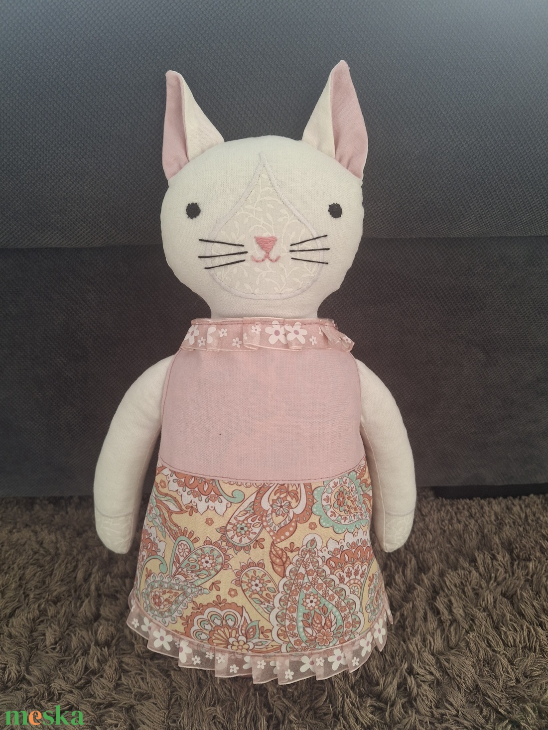 Cica - játék & sport - plüssállat & játékfigura - cica - Meska.hu