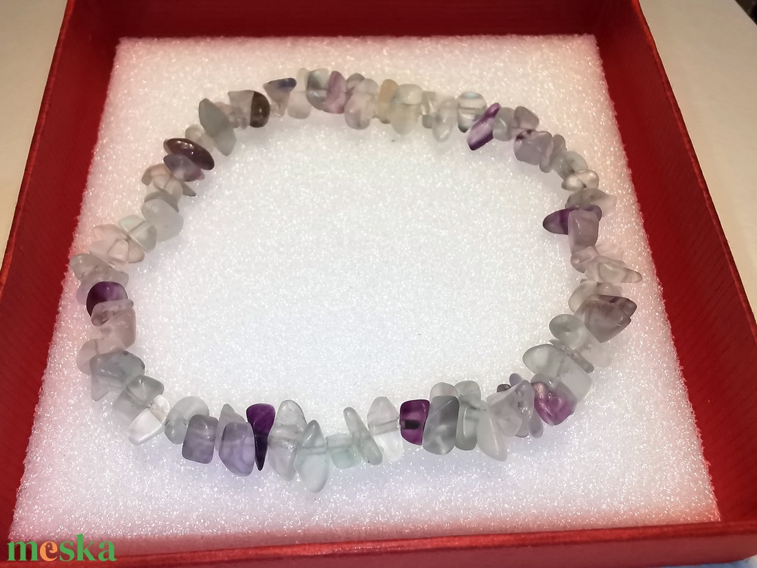 Fluorit ásvány karkötő  - ékszer - karkötő - gyöngyös karkötő - Meska.hu