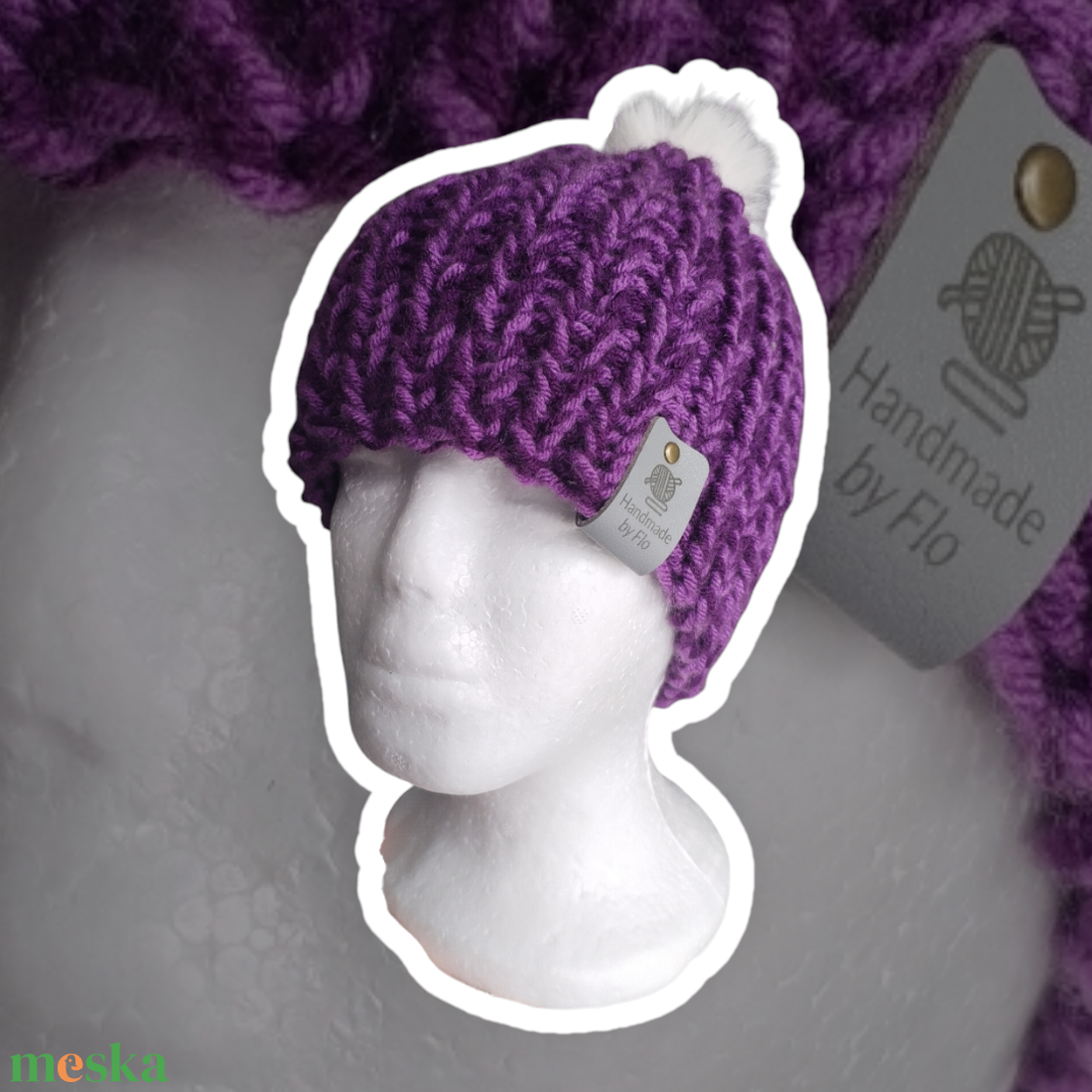 Kötött Téli Sapka - Bojtos Lila - ruha & divat - sál, sapka, kendő - sapka - Meska.hu