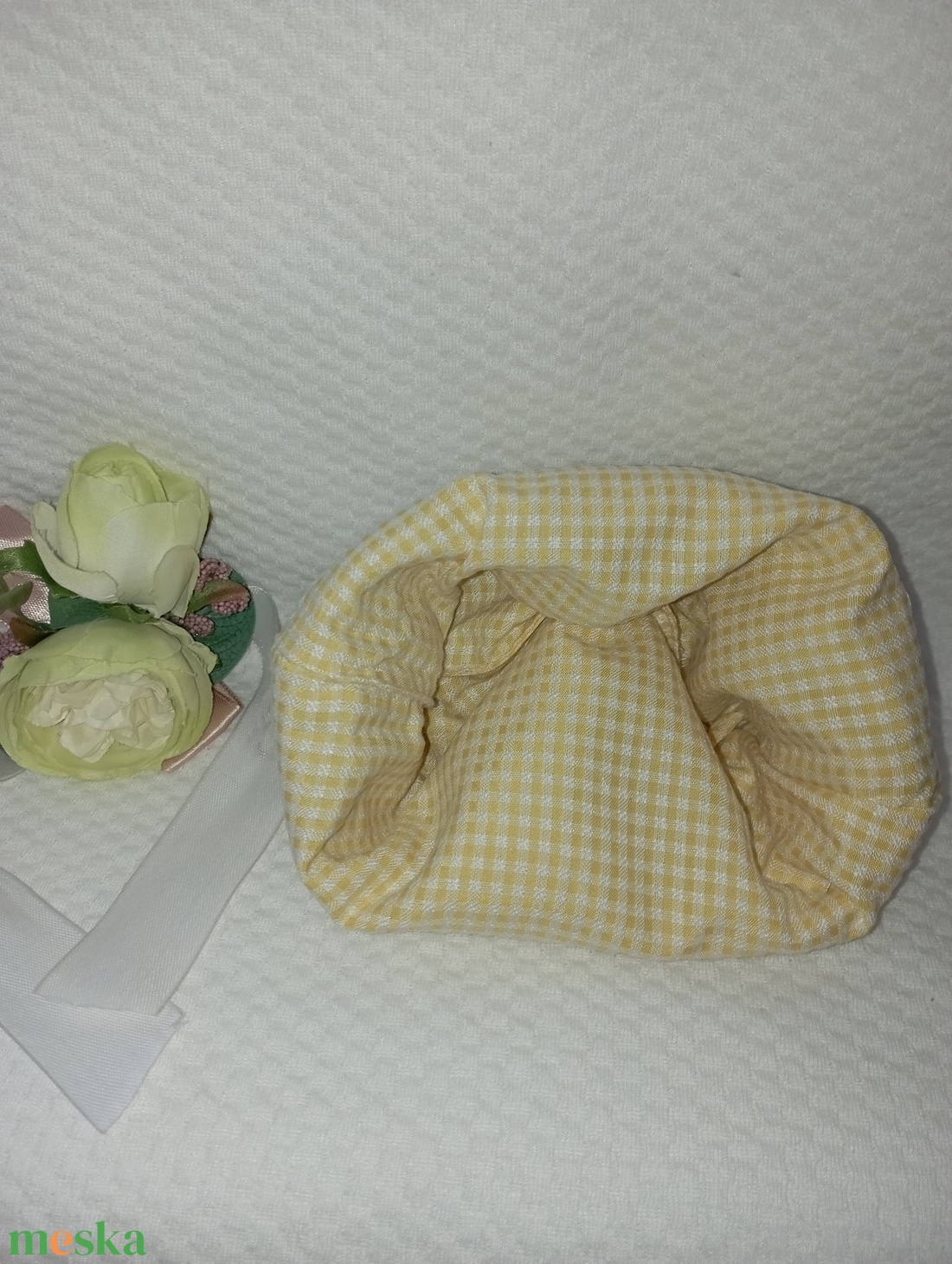 Hímzett virágos neszeszer  - táska & tok - neszesszer - Meska.hu Hímzett virágos neszeszer  - táska & tok - neszesszer - Meska.hu