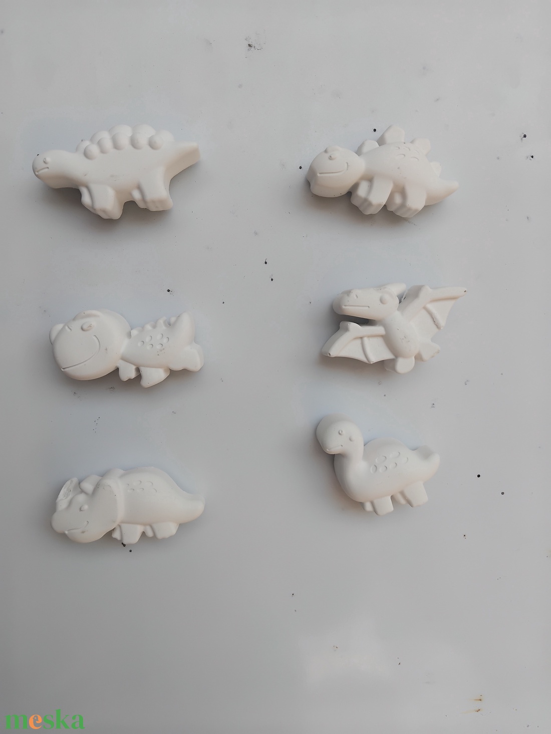 Dínó hűtőmágnes - kellékek & szerszámok - dekorációs kellékek - figurák - Meska.hu