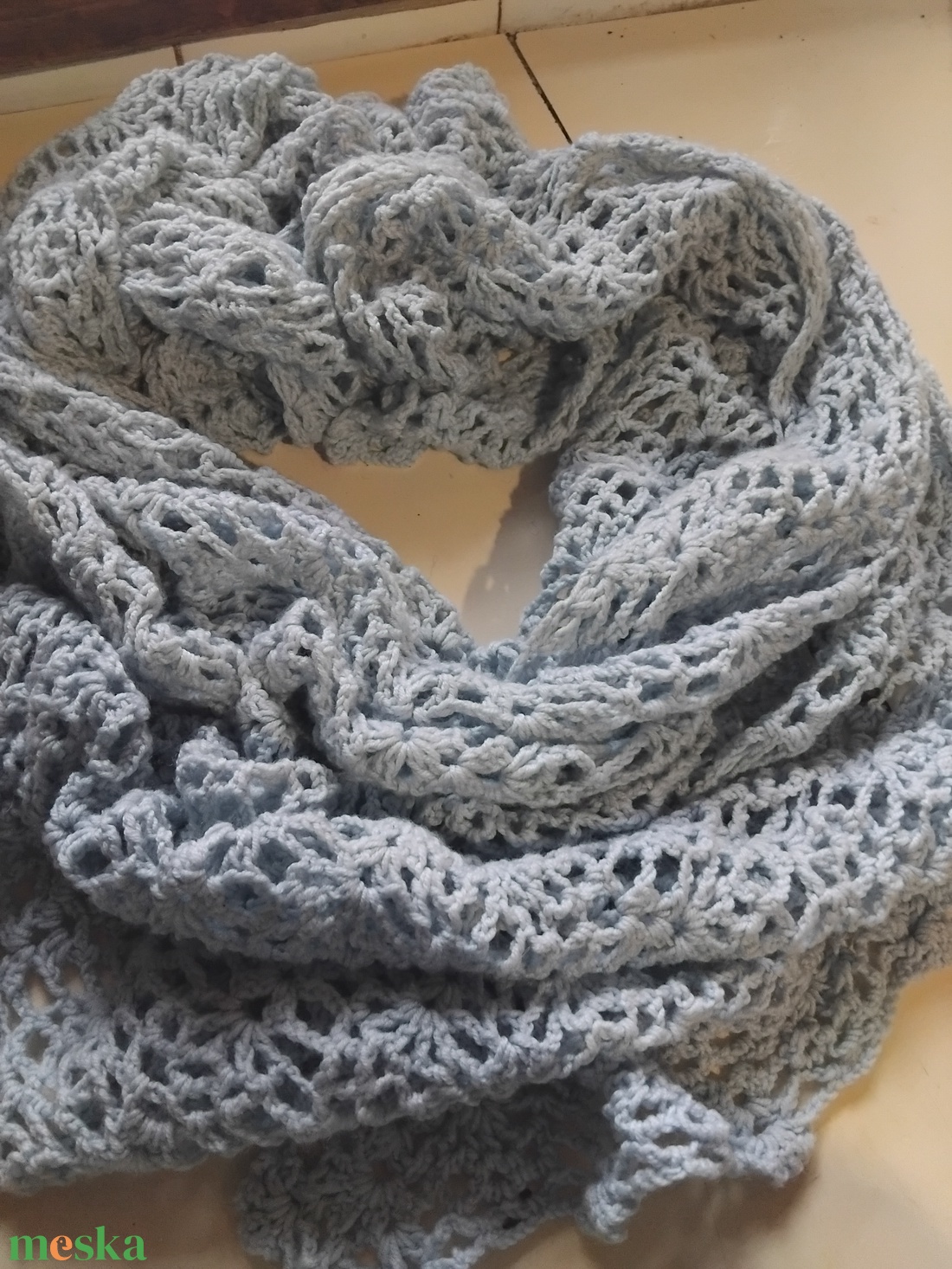 Balatoni szél- Nagyméretű kézzel horgolt merino kendő  - ruha & divat - sál, sapka, kendő - vállkendő - Meska.hu