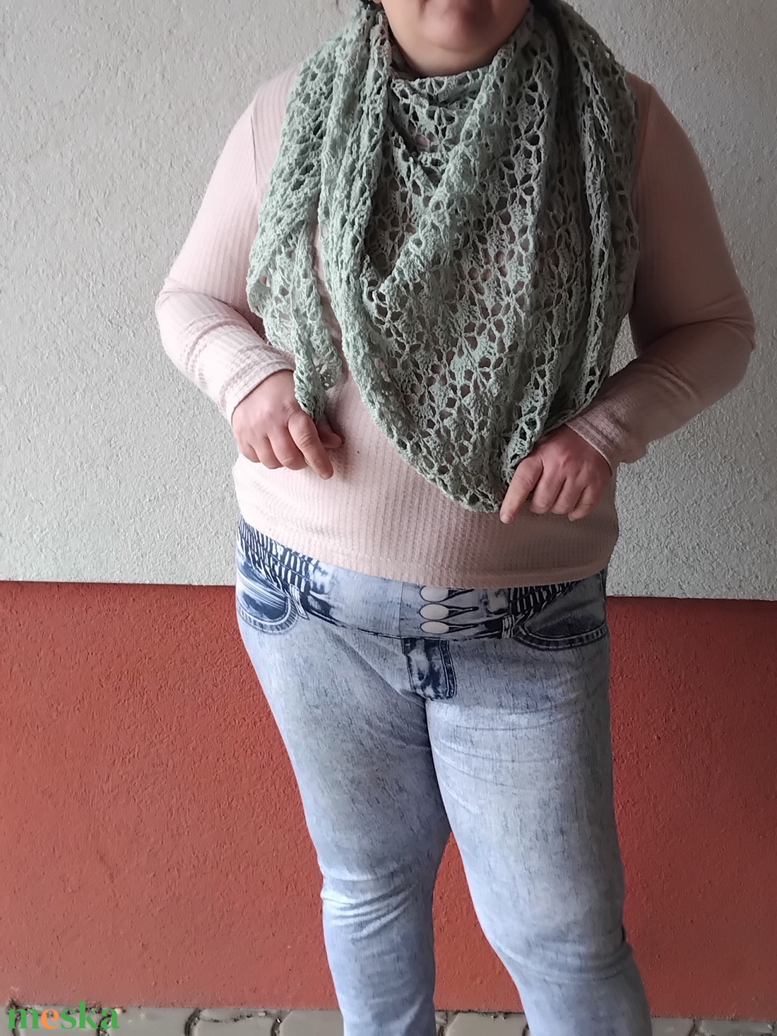 Puha ölelés- kézzel horgolt merino kendő. - ruha & divat - sál, sapka, kendő - vállkendő - Meska.hu