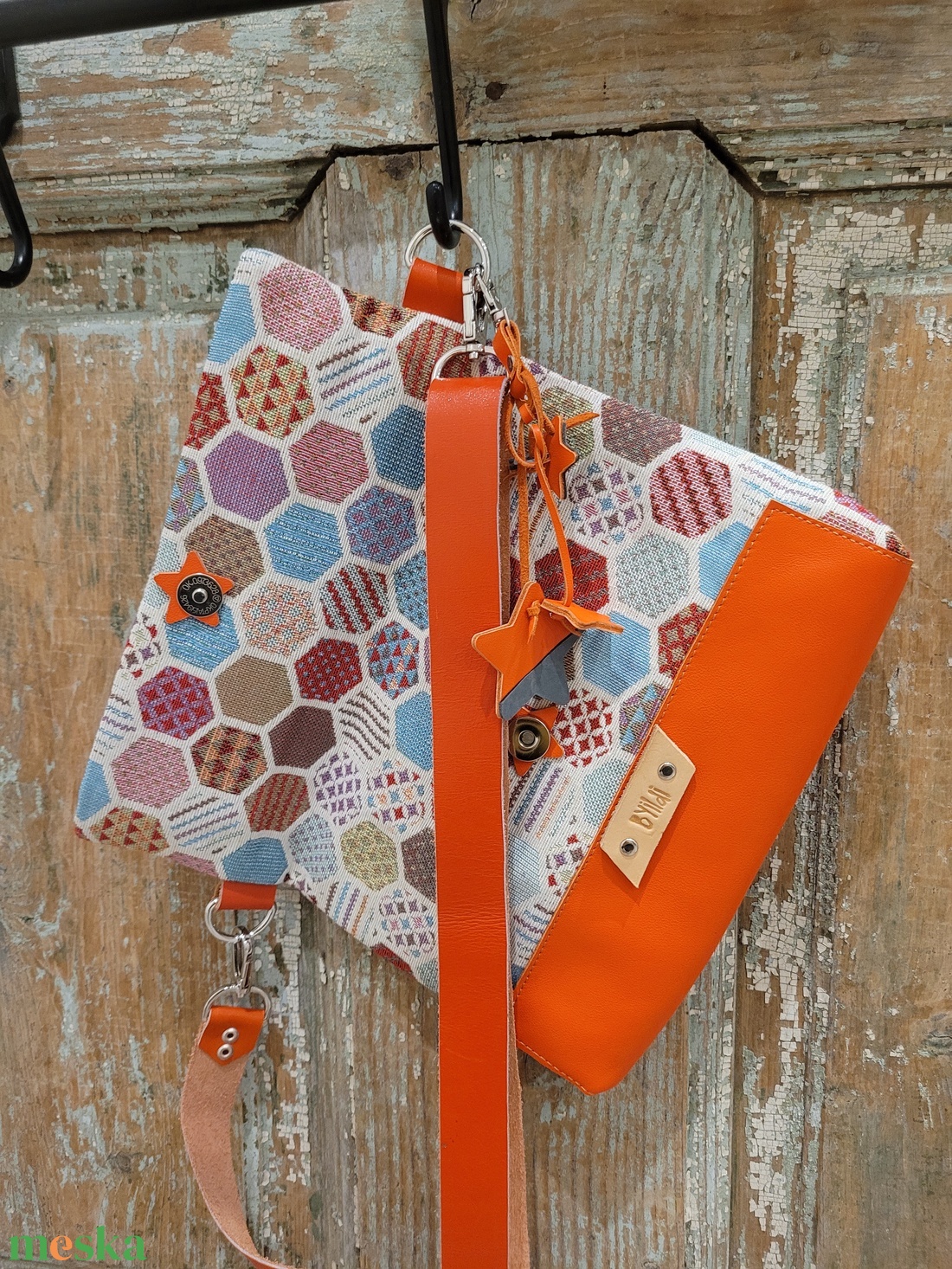 Szövettáska színes táska narancssárga valódi bőr kiegészítőkkel  - táska & tok - kézitáska & válltáska - válltáska - Meska.hu