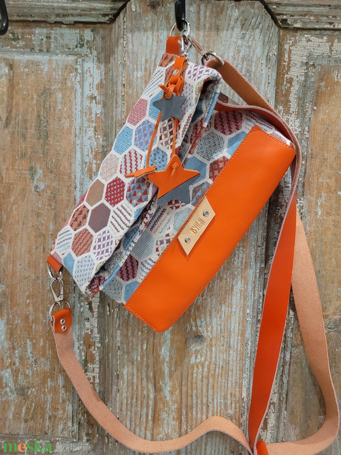 Szövettáska színes táska narancssárga valódi bőr kiegészítőkkel  - táska & tok - kézitáska & válltáska - válltáska - Meska.hu