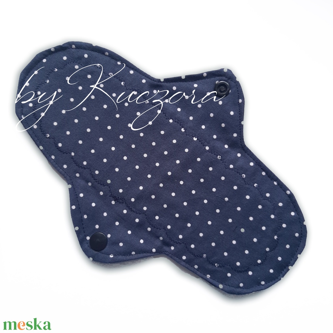 22 cm-es mosható női betét, intim betét, menstruációs betét - sötétkék-fehér pöttyös - szépségápolás - intim higiénia - intimbetét - Meska.hu 22 cm-es mosható női betét, intim betét, menstruációs betét - sötétkék-fehér pöttyös - szépségápolás - intim higiénia - intimbetét - Meska.hu