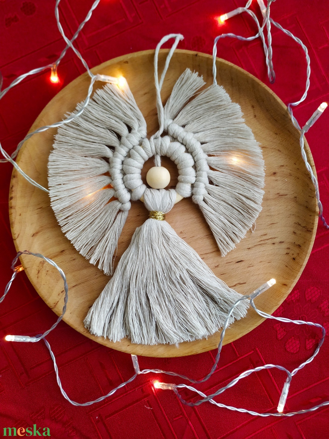 Makramé angyal ajtó- vagy falidísz  - karácsony - karácsonyi lakásdekoráció - karácsonyi ajtódíszek - Meska.hu