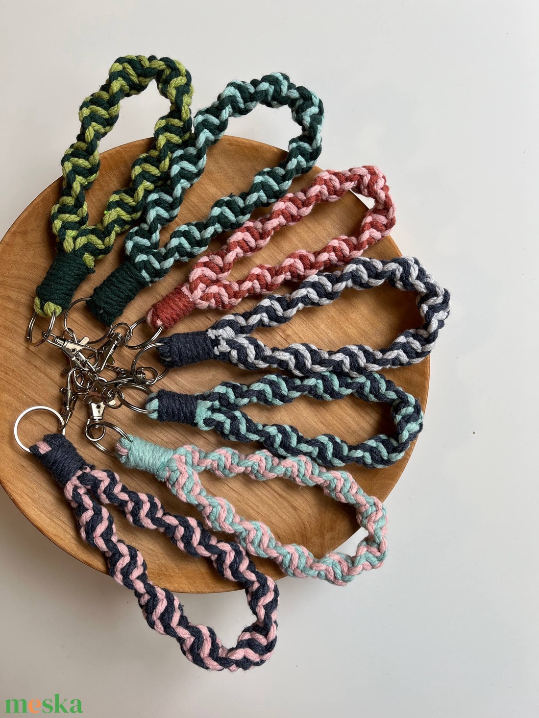 Makramé kulcstartó � 20 cm - táska & tok - kulcstartó & táskadísz - kulcstartó - Meska.hu