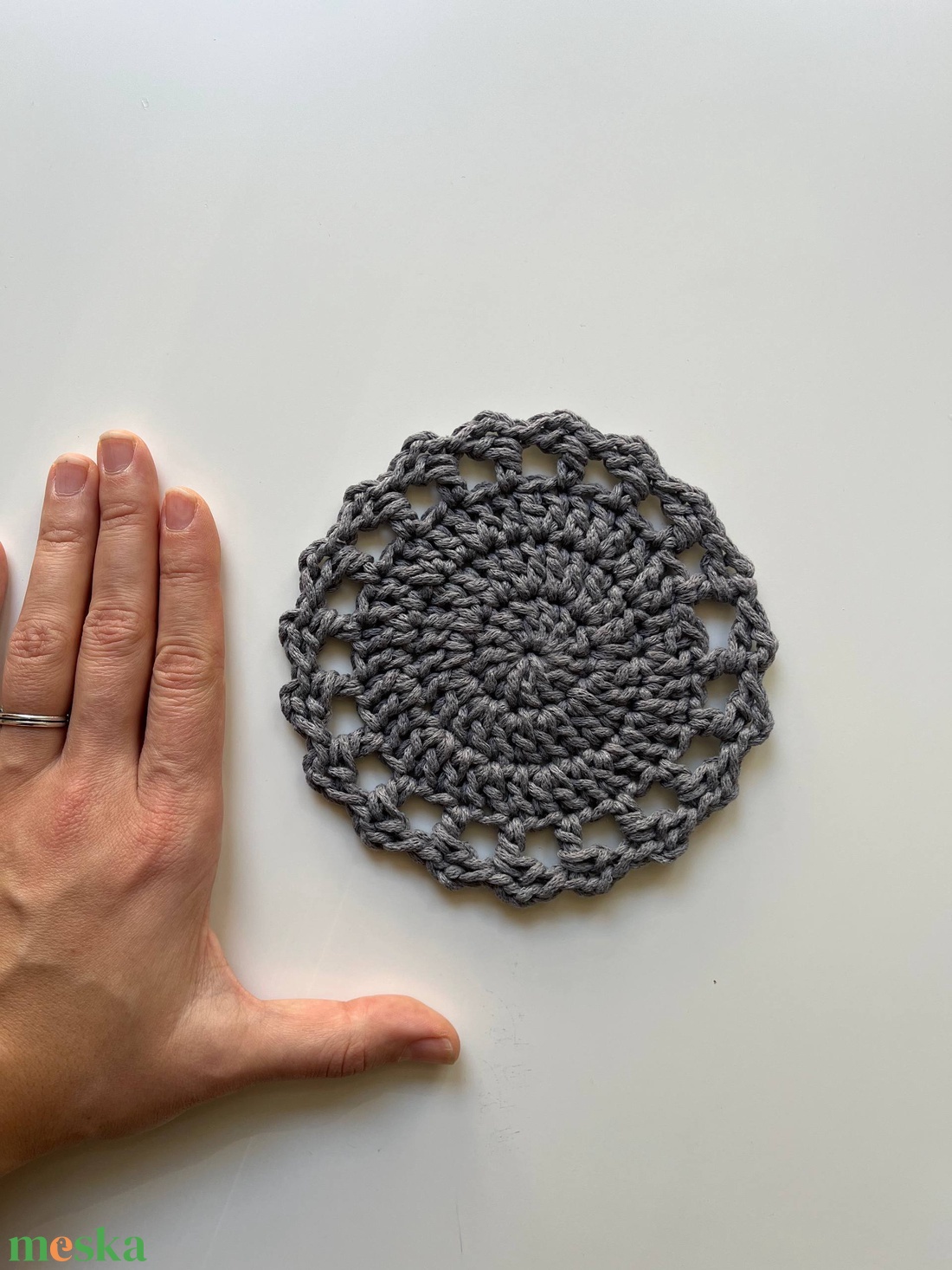 Horgolt poháralátét szett � 80% pamut, 20% poliészter zsinórból - otthon & életmód - konyhafelszerelés, tálalás - tálalás - tányér- és poháralátét - Meska.hu