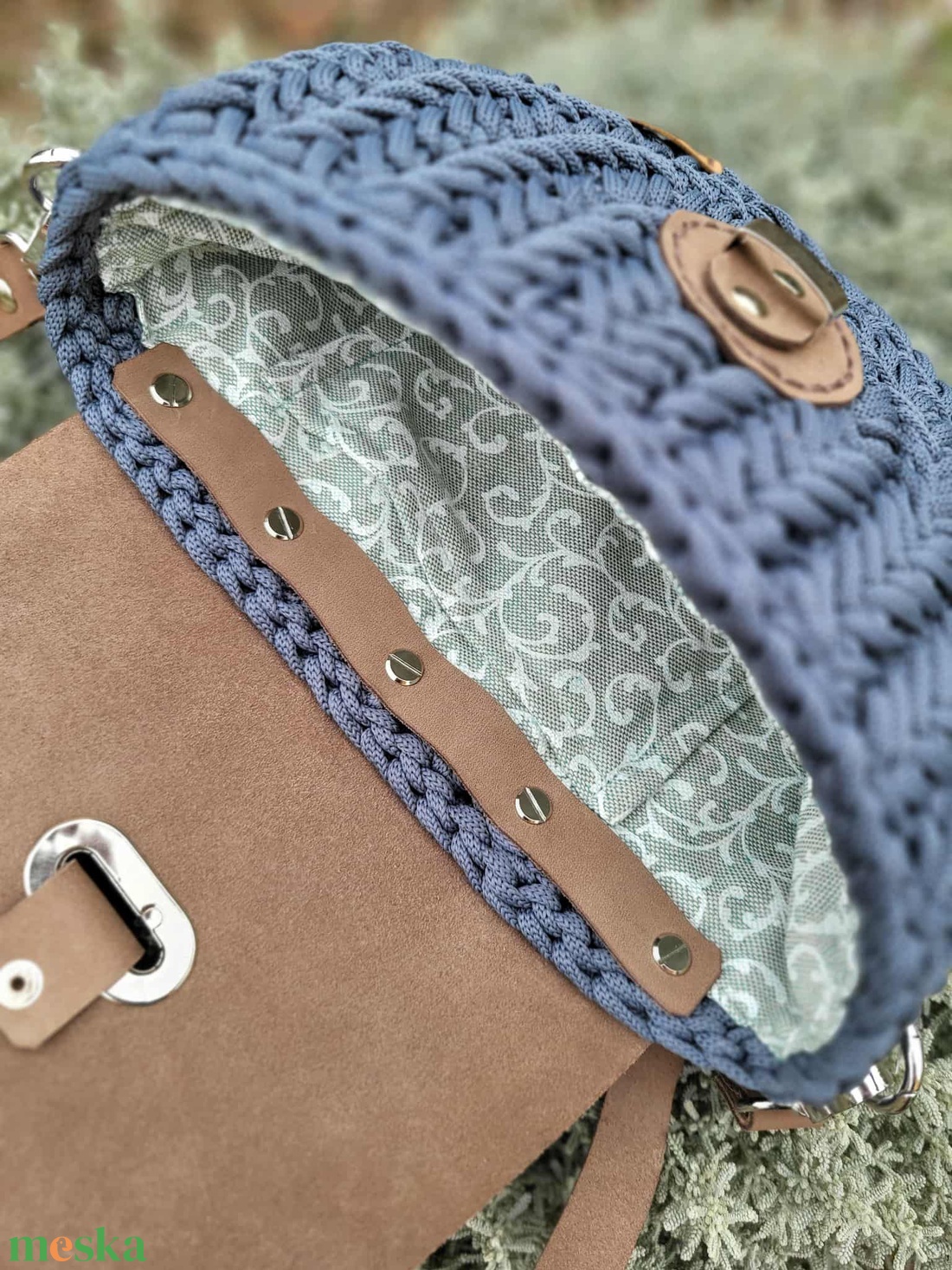 Horgolt crossbody táska - táska & tok - kézitáska & válltáska - vállon átvethető táska - Meska.hu