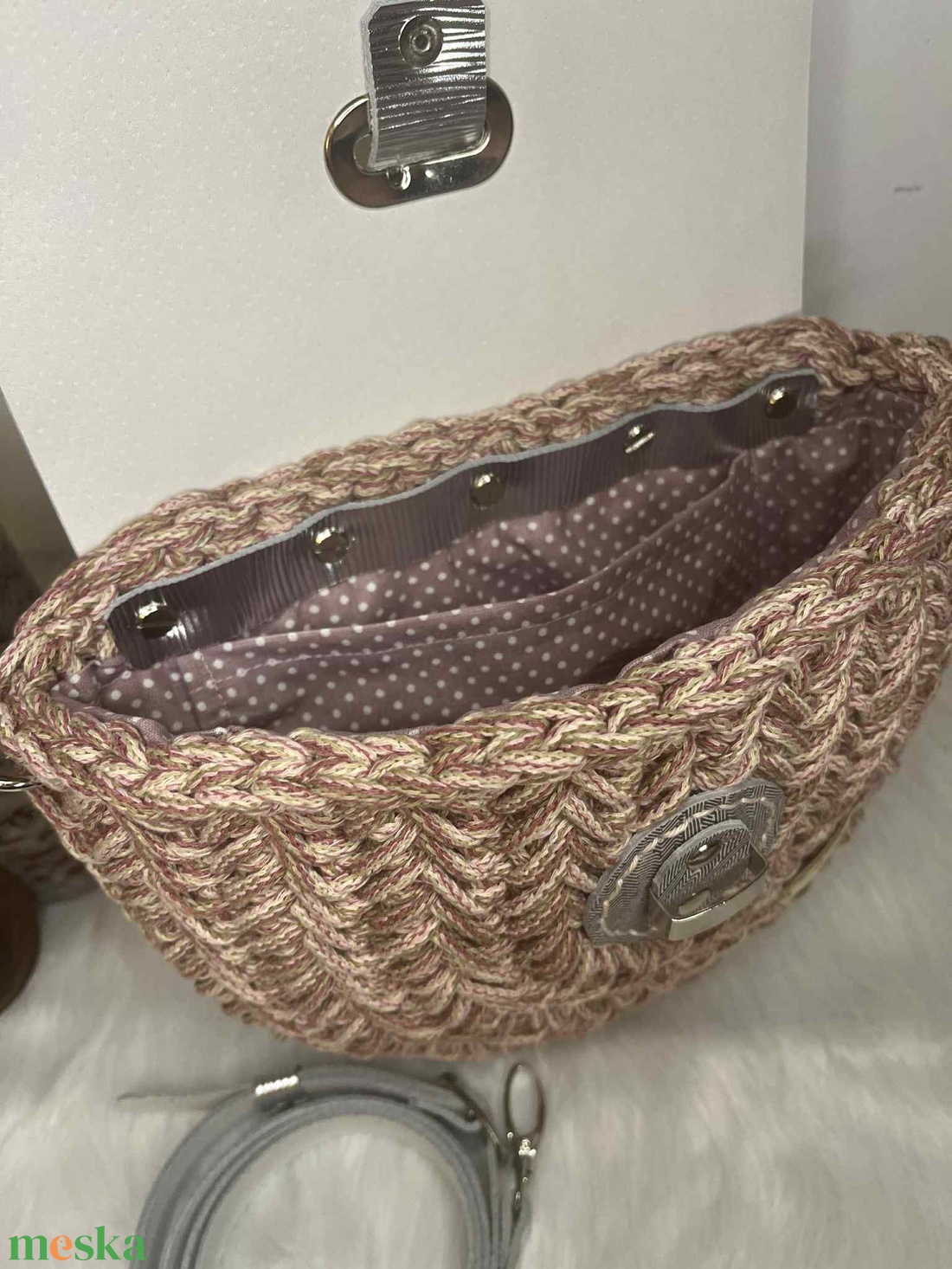 Horgolt crossbody táska - táska & tok - kézitáska & válltáska - vállon átvethető táska - Meska.hu