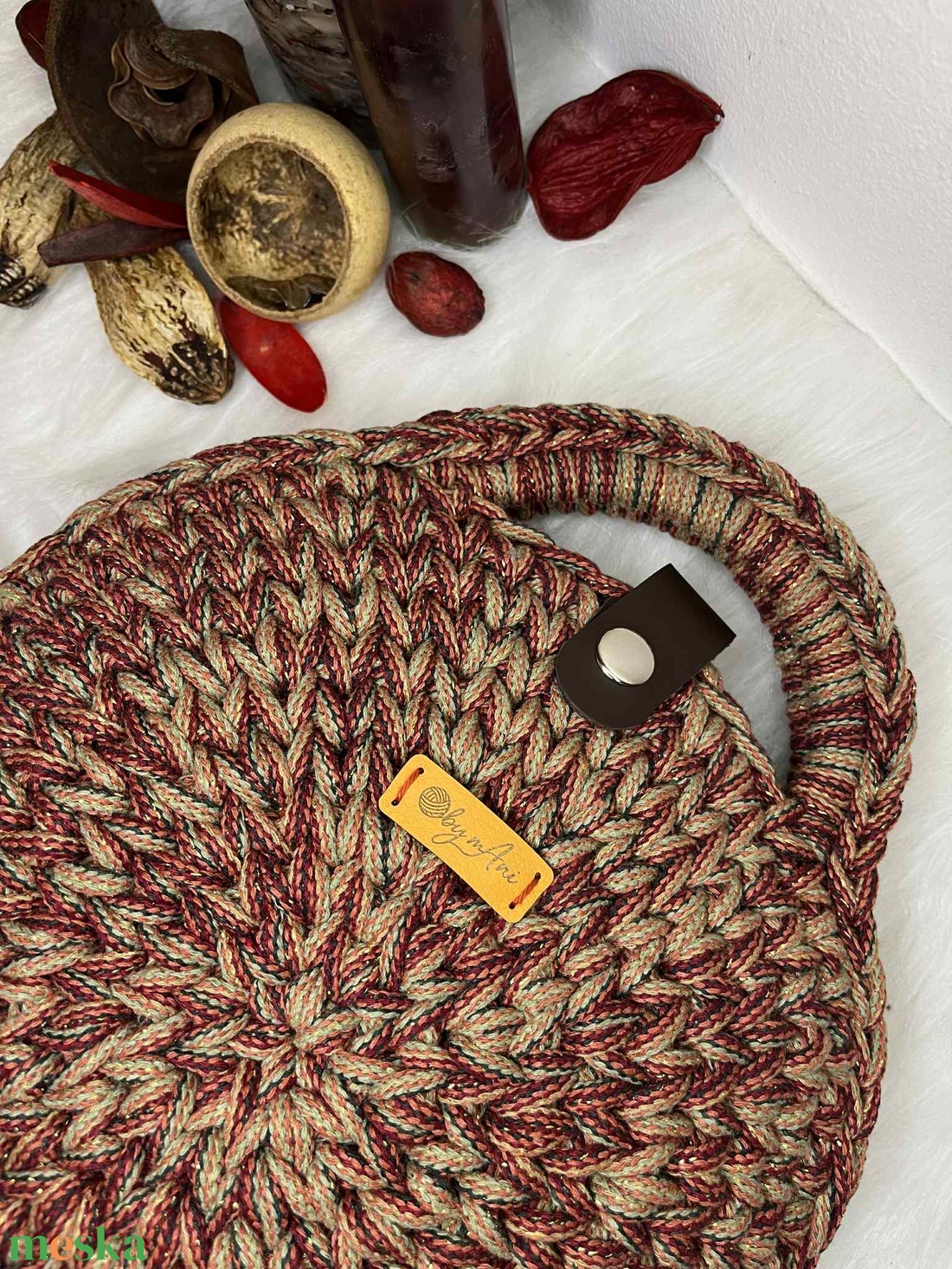 Horgolt kerek kézi/váll táska - táska & tok - kézitáska & válltáska - vállon átvethető táska - Meska.hu