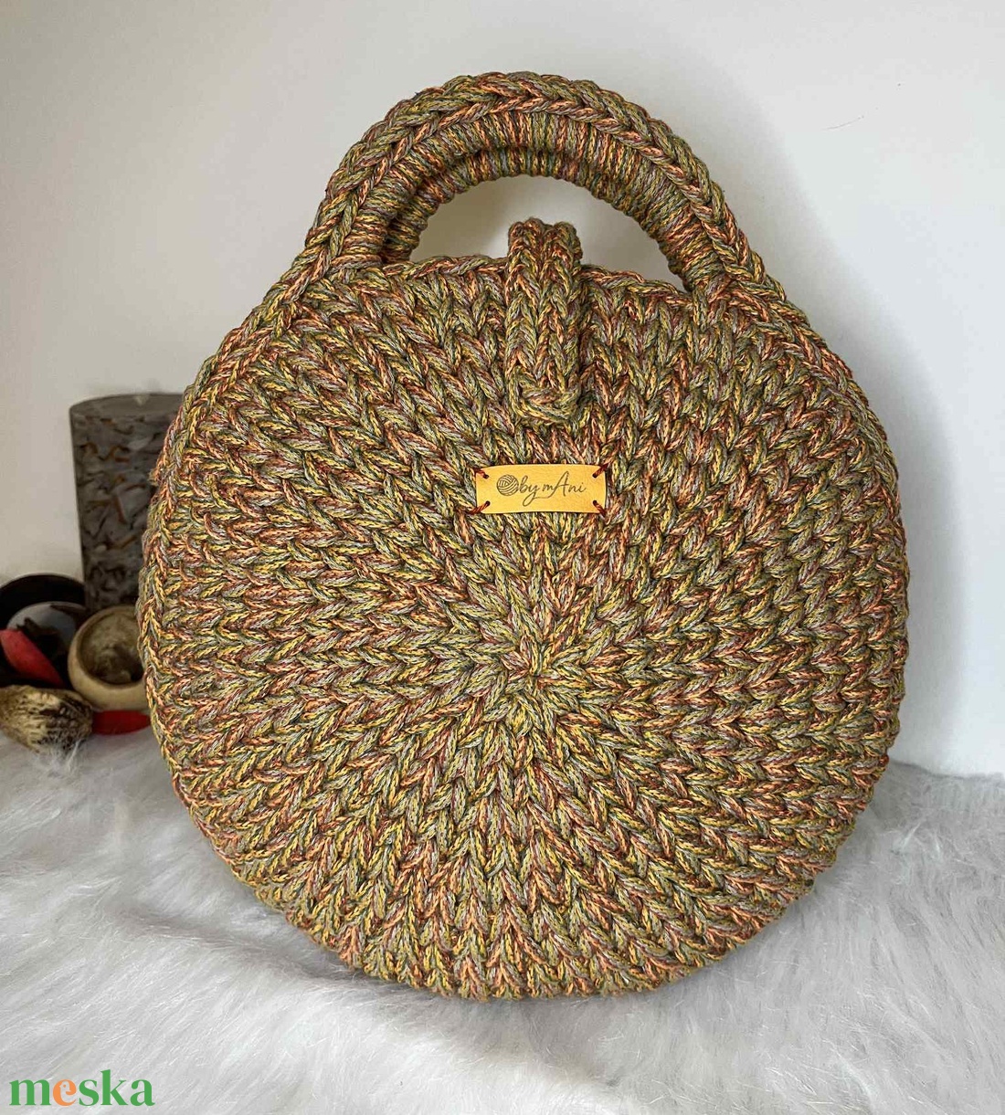 Horgolt kerek kézi/váll táska - táska & tok - kézitáska & válltáska - vállon átvethető táska - Meska.hu