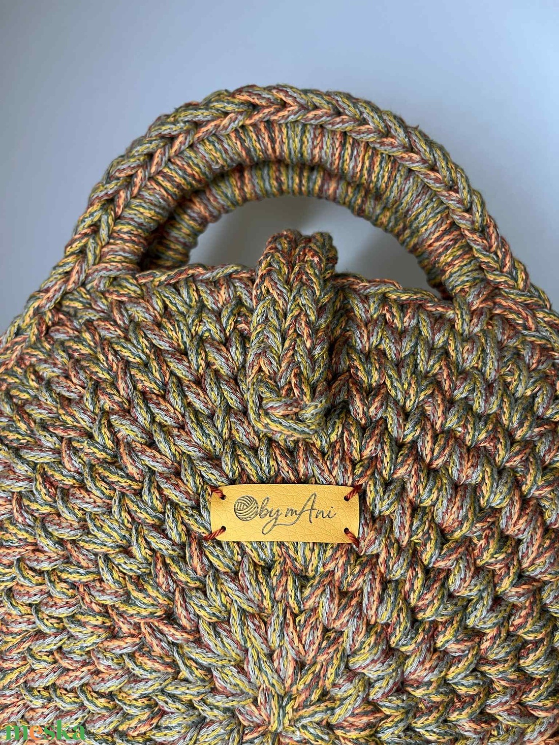 Horgolt kerek kézi/váll táska - táska & tok - kézitáska & válltáska - vállon átvethető táska - Meska.hu