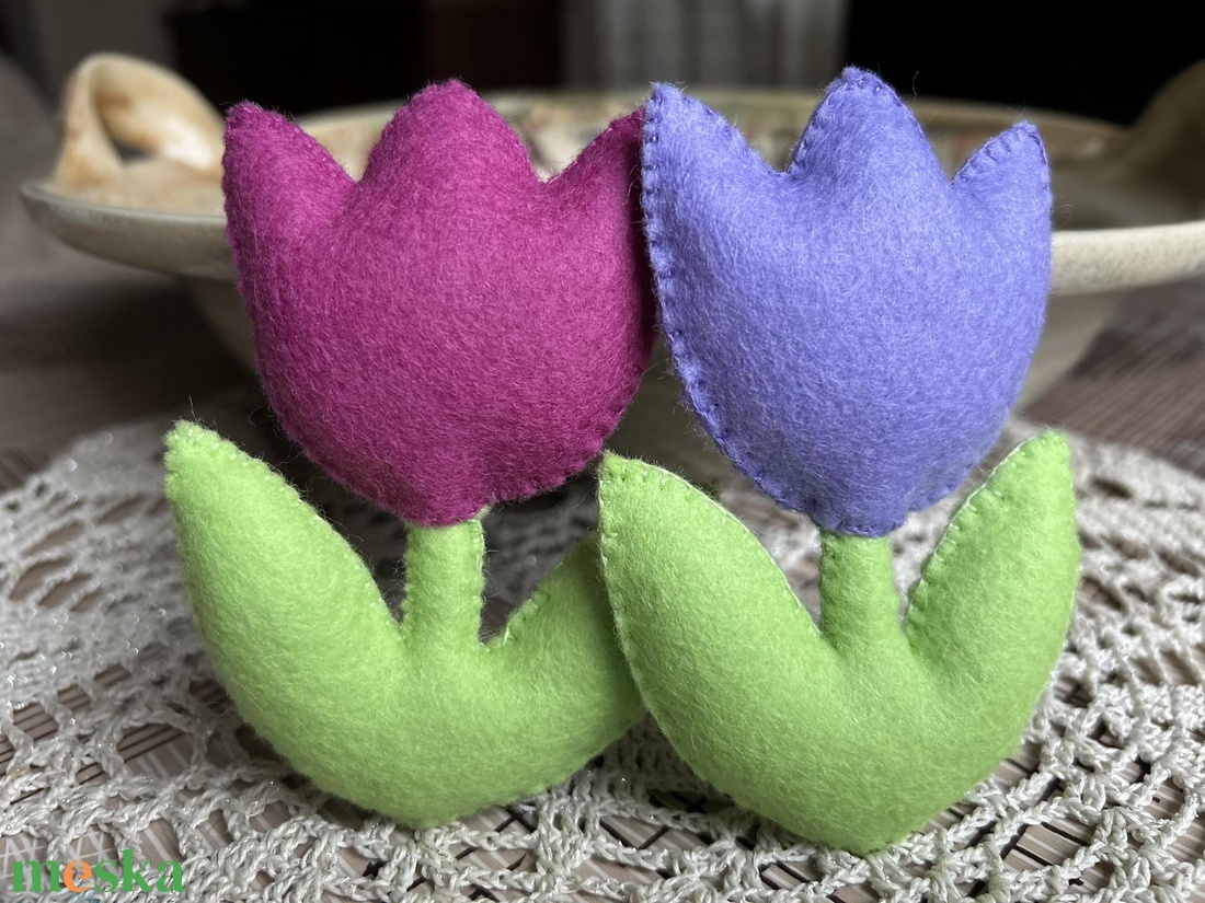 Tulipánok természetes anyagokból (gyapjú) Édesanyáknak, Nagymamáknak, Dédnagymamáknak vagy CSAK ÚGY - otthon & életmód - dekoráció - virágdísz és tartó - csokor & virágdísz - Meska.hu Tulipánok természetes anyagokból (gyapjú) Édesanyáknak, Nagymamáknak, Dédnagymamáknak vagy CSAK ÚGY - otthon & életmód - dekoráció - virágdísz és tartó - csokor & virágdísz - Meska.hu