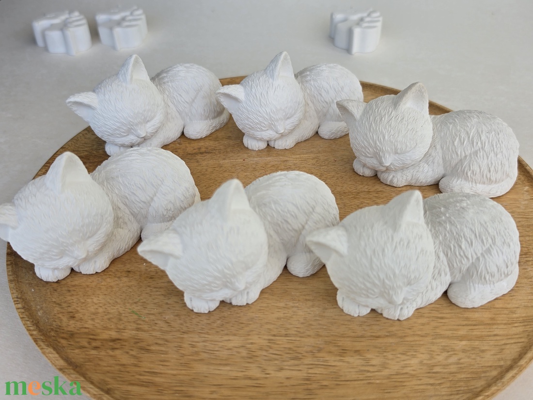 Natúr festhető 3D gipszfigura Alvó cica Gyermek kézműves foglalkozás - diy (csináld magad) - egységcsomag - Meska.hu