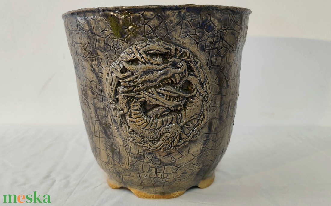 Legendás sárkány Kézzel készített kerámia kaspó, bonsai tál, rusztikus növénytartó, egyedi mázas dekoráció 1250 �C - otthon & életmód - virágdekoráció - virágtartó - kaspó - Meska.hu