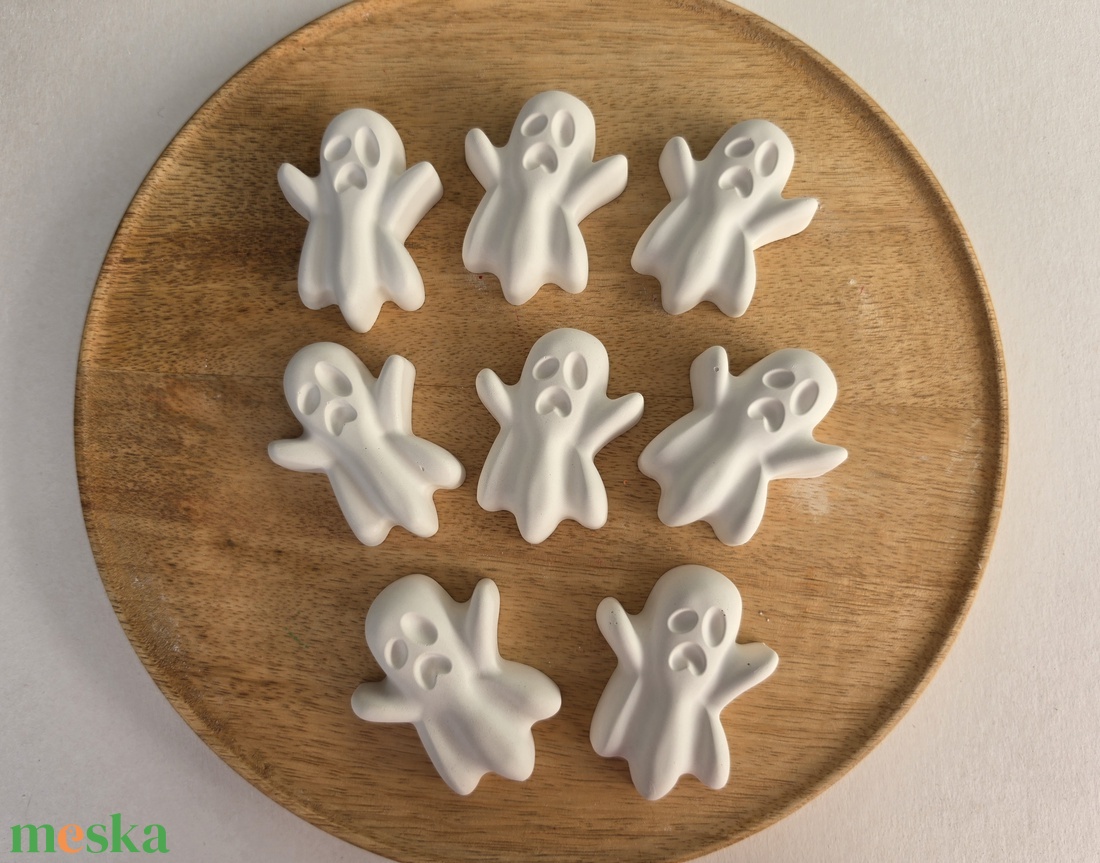 Halloween szellem - kísértet - natúr fehér gipszfigura 1db - Kreatív festhető ajándék - diy (csináld magad) - egységcsomag - Meska.hu