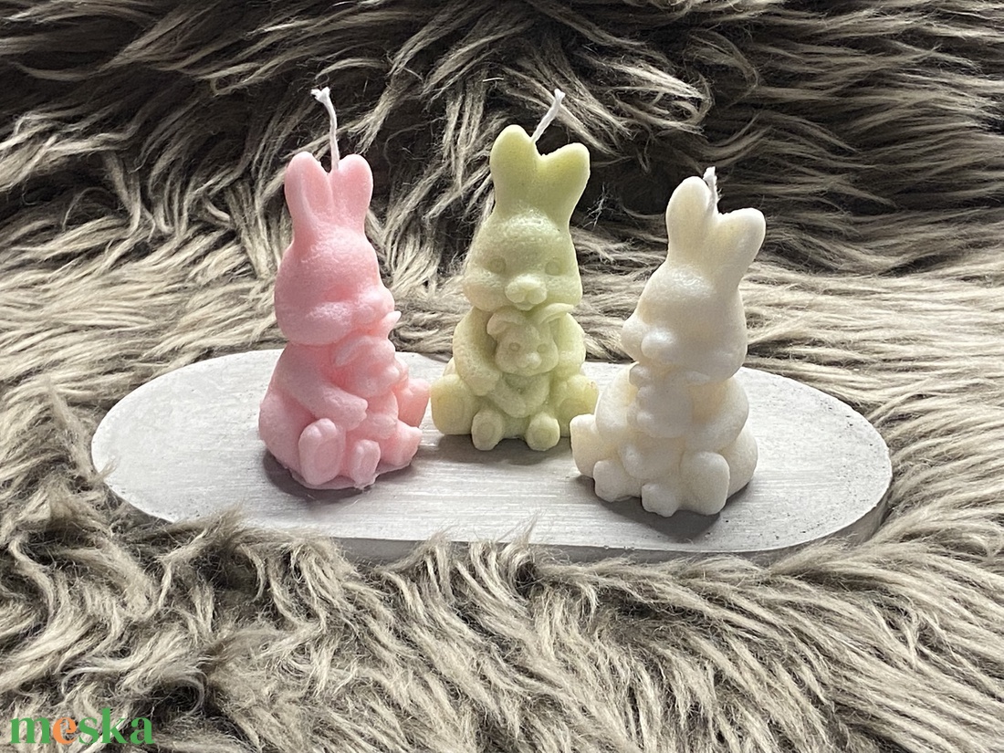 Baba-mama nyuszis gyertya - kellékek & szerszámok - dekorációs kellékek - dekorációs gyertya - Meska.hu