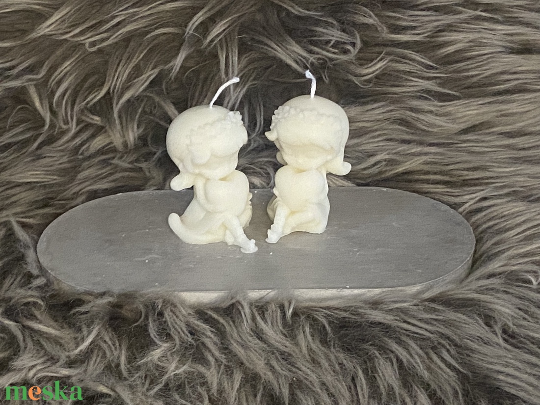 Szivecskés kislány gyertya - kellékek & szerszámok - dekorációs kellékek - dekorációs gyertya - Meska.hu