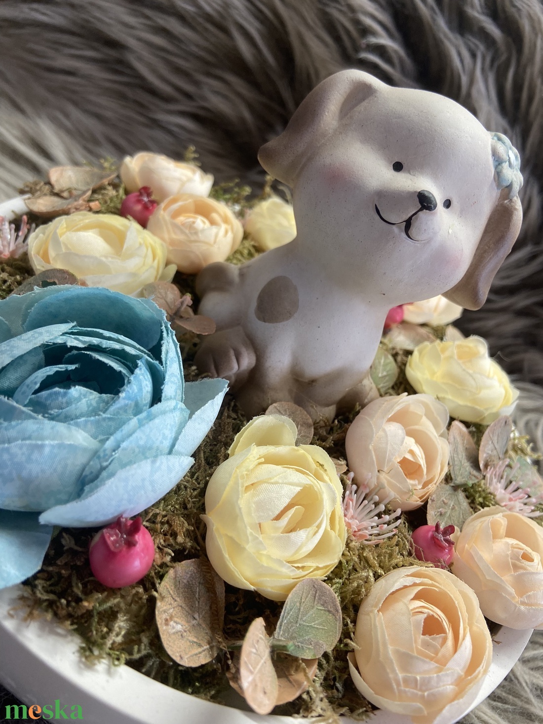 Nagyméretű kutyás asztaldísz - otthon & életmód - virágdekoráció - virágdíszek - asztali virágdísz - Meska.hu