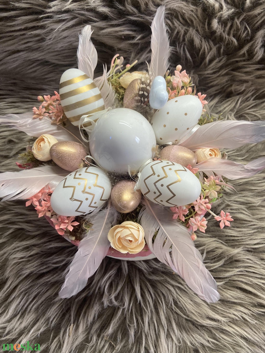 Fonott kosárban tojásos asztaldísz - otthon & életmód - dekoráció - húsvéti asztaldíszek - Meska.hu