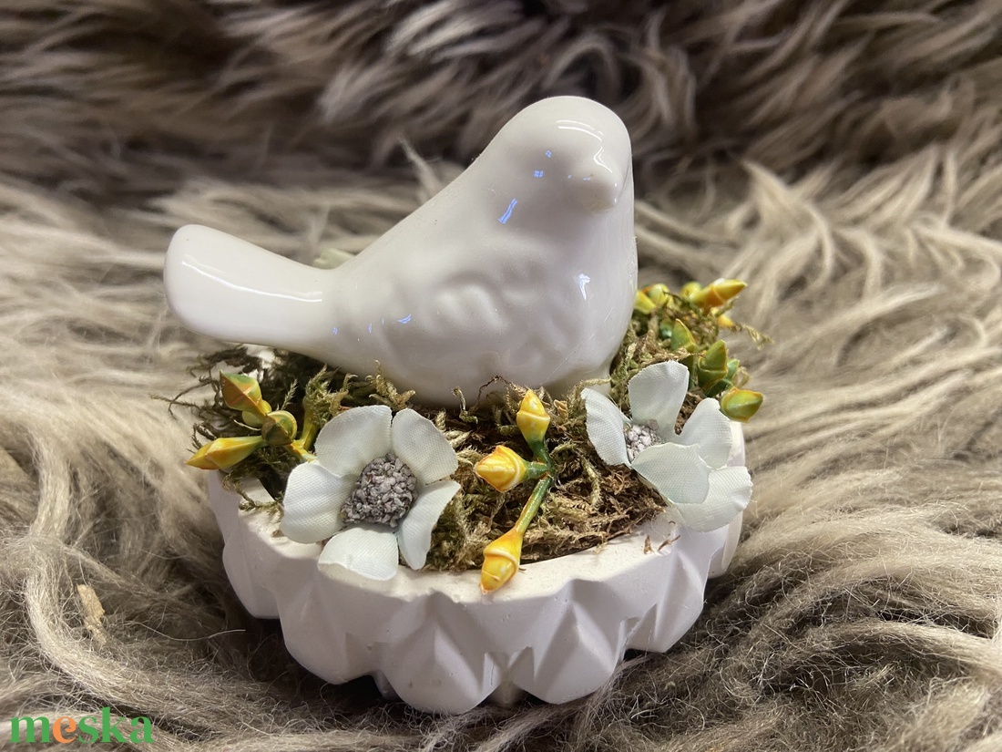 Kisméretű madárkás dísz - otthon & életmód - dekoráció - húsvéti asztaldíszek - Meska.hu