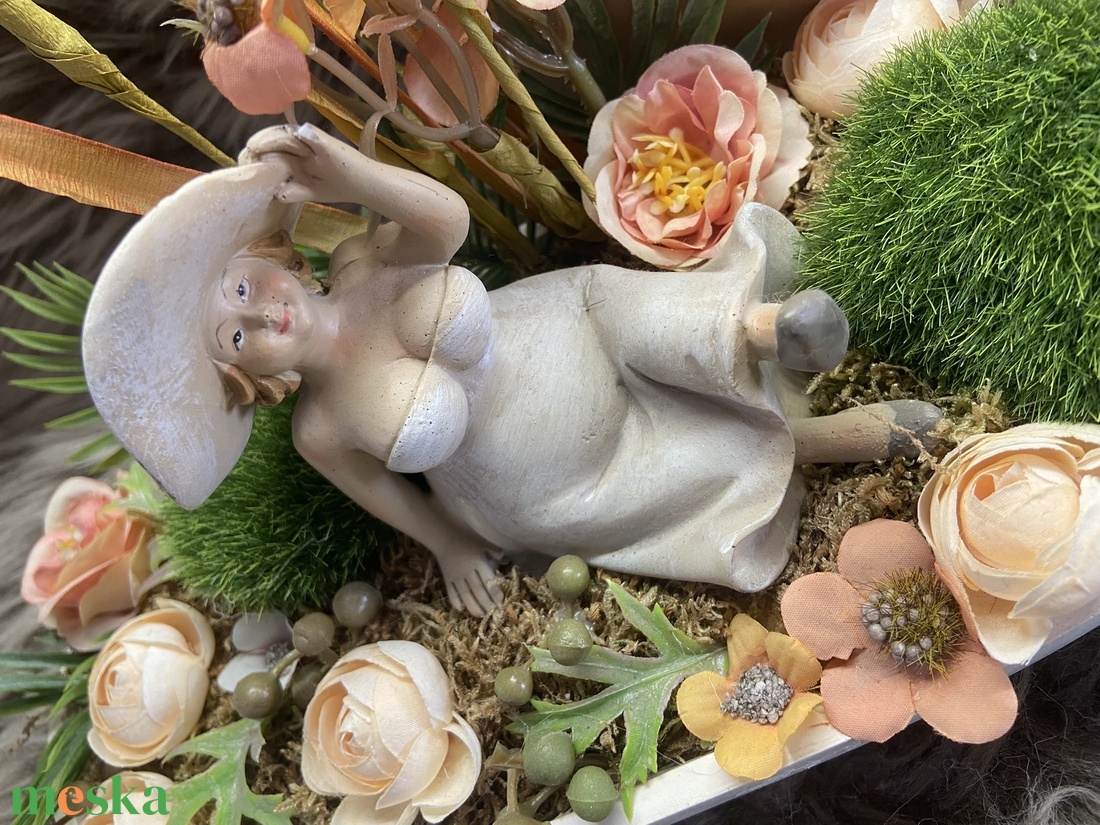 Anya várja a meleget asztaldísz - otthon & életmód - virágdekoráció - virágdíszek - asztali virágdísz - Meska.hu