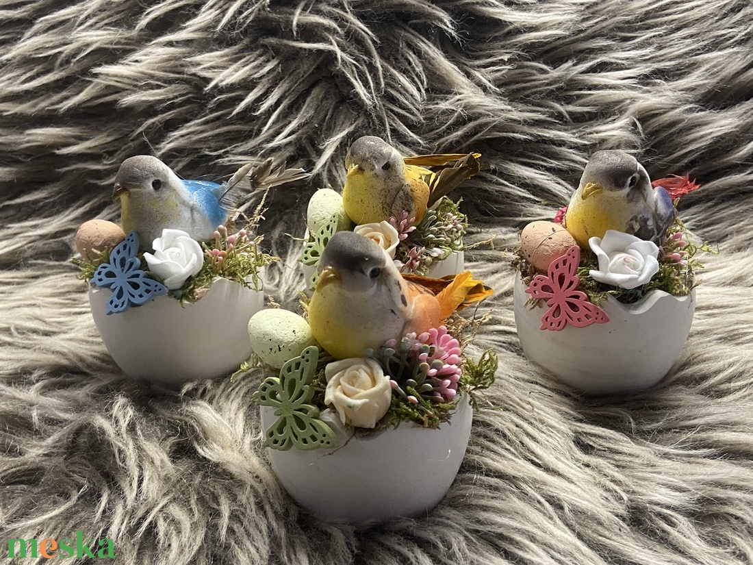 Kisméretű tojásos, madárkás, pillangós dísz  - otthon & életmód - dekoráció - húsvéti asztaldíszek - Meska.hu