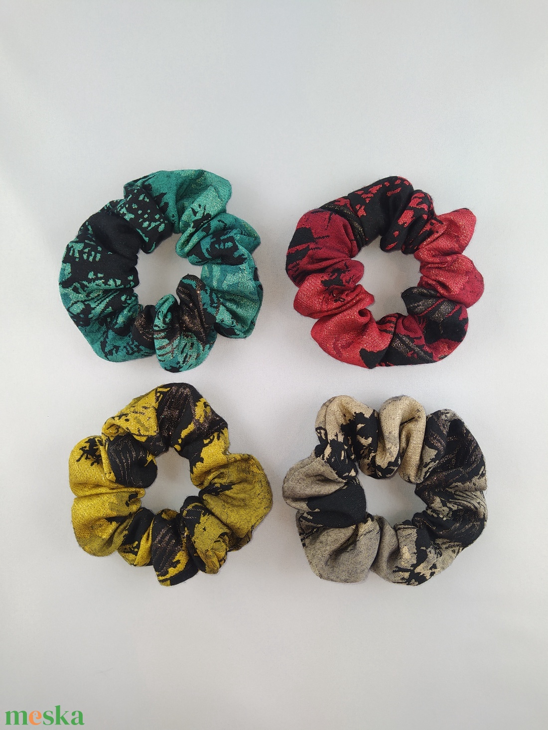 Scrunchie hajgumi - ruha & divat - hajdísz & hajcsat - hajgumi - Meska.hu Scrunchie hajgumi - ruha & divat - hajdísz & hajcsat - hajgumi - Meska.hu