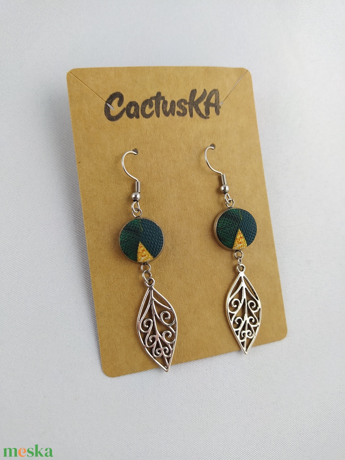 Leveles lógós fülbevaló - ékszer - fülbevaló - lógó fülbevaló - Meska.hu