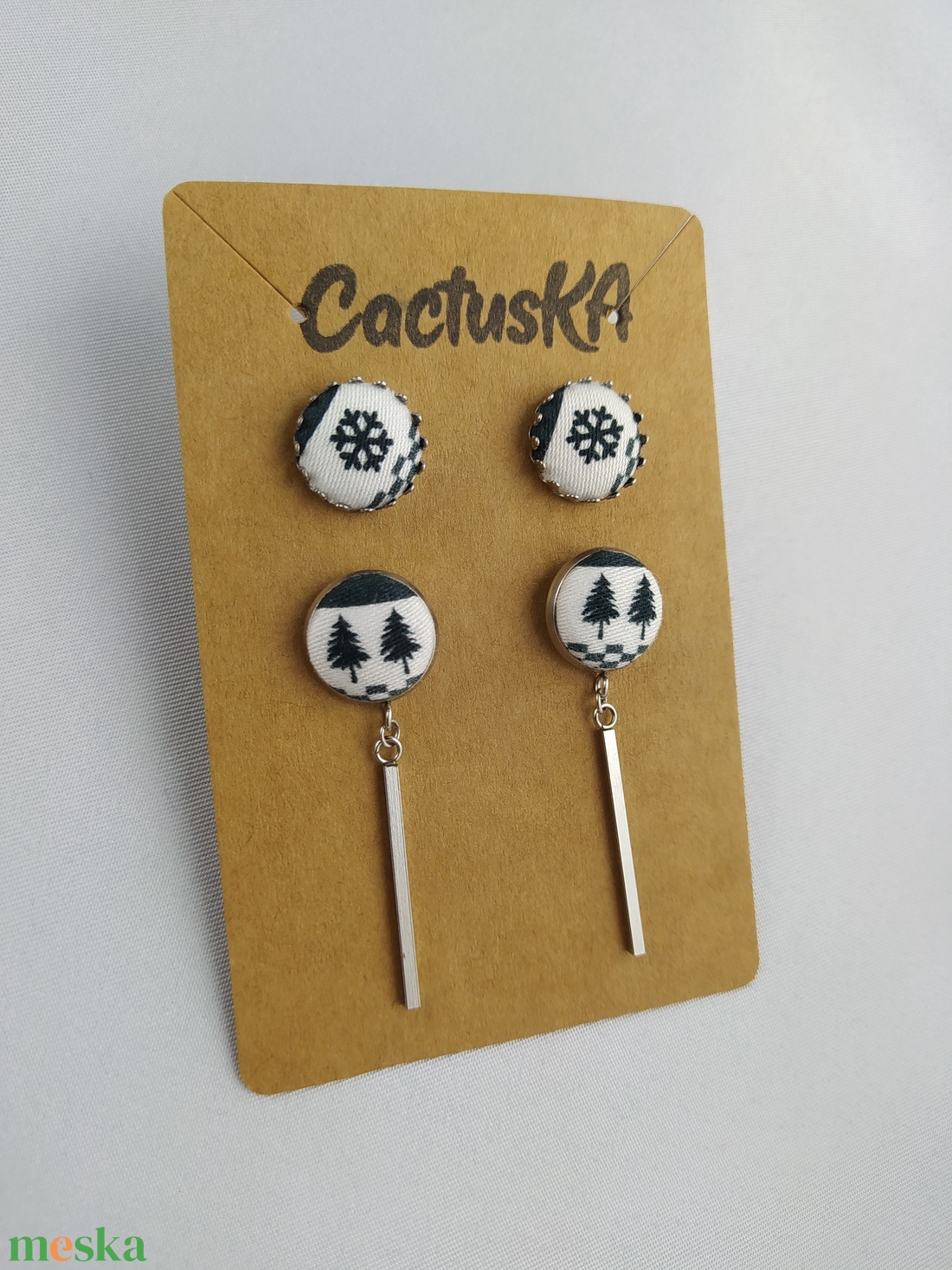 Fenyőfa - hópehely karácsonyi fülbevaló szett - ékszer - fülbevaló - lógó fülbevaló - Meska.hu