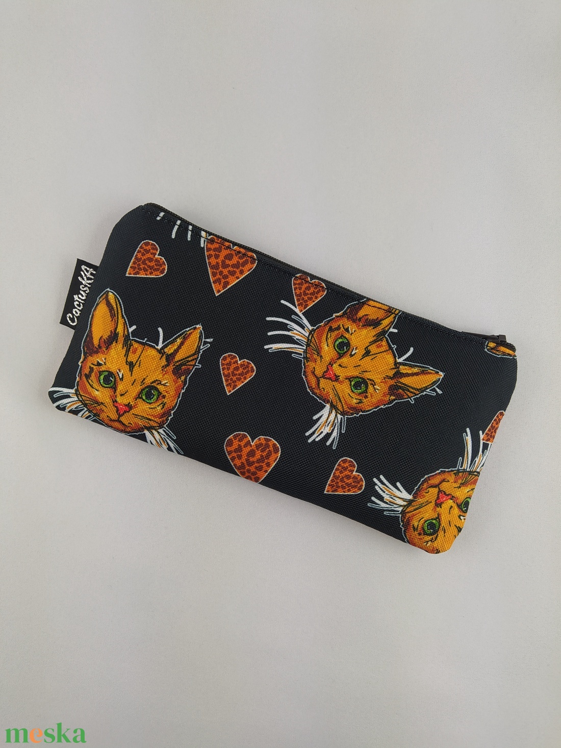 Napszemüveg tok - cica és szív - táska & tok - pénztárca & más tok - szemüvegtok - Meska.hu