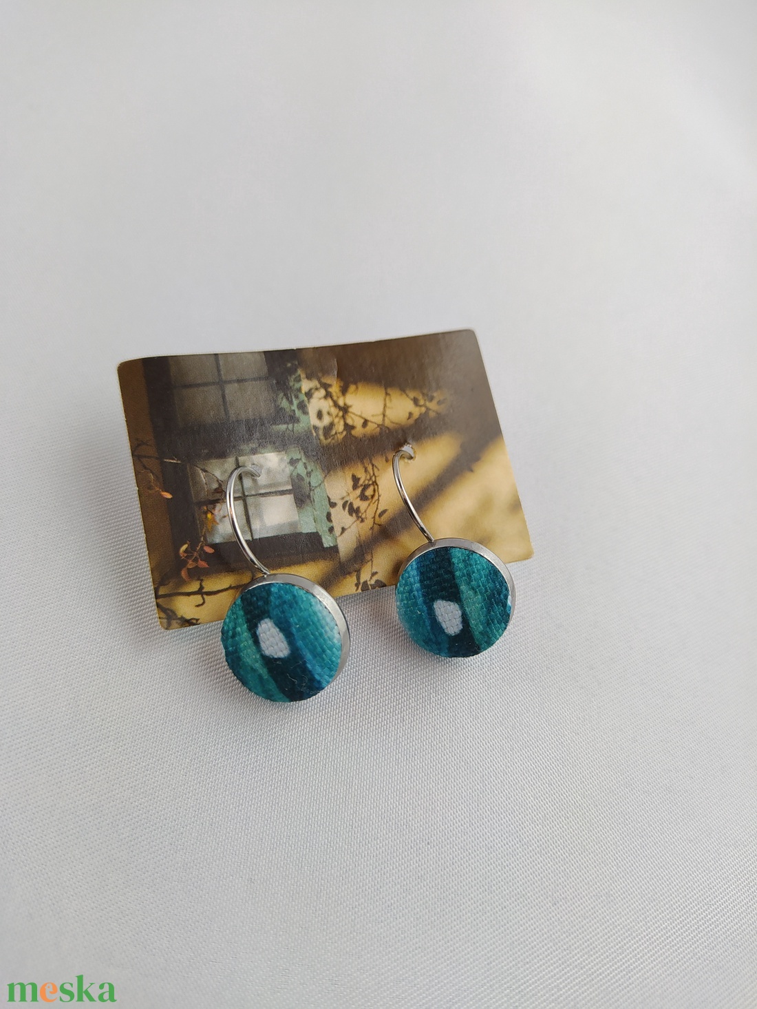 Csíkos pöttyös francia kapcsos fülbevaló - esküvő - ékszer - fülbevaló - Meska.hu