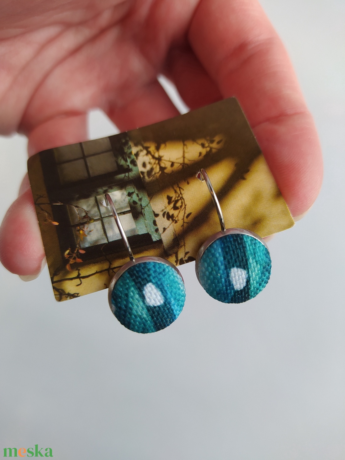 Csíkos pöttyös francia kapcsos fülbevaló - esküvő - ékszer - fülbevaló - Meska.hu