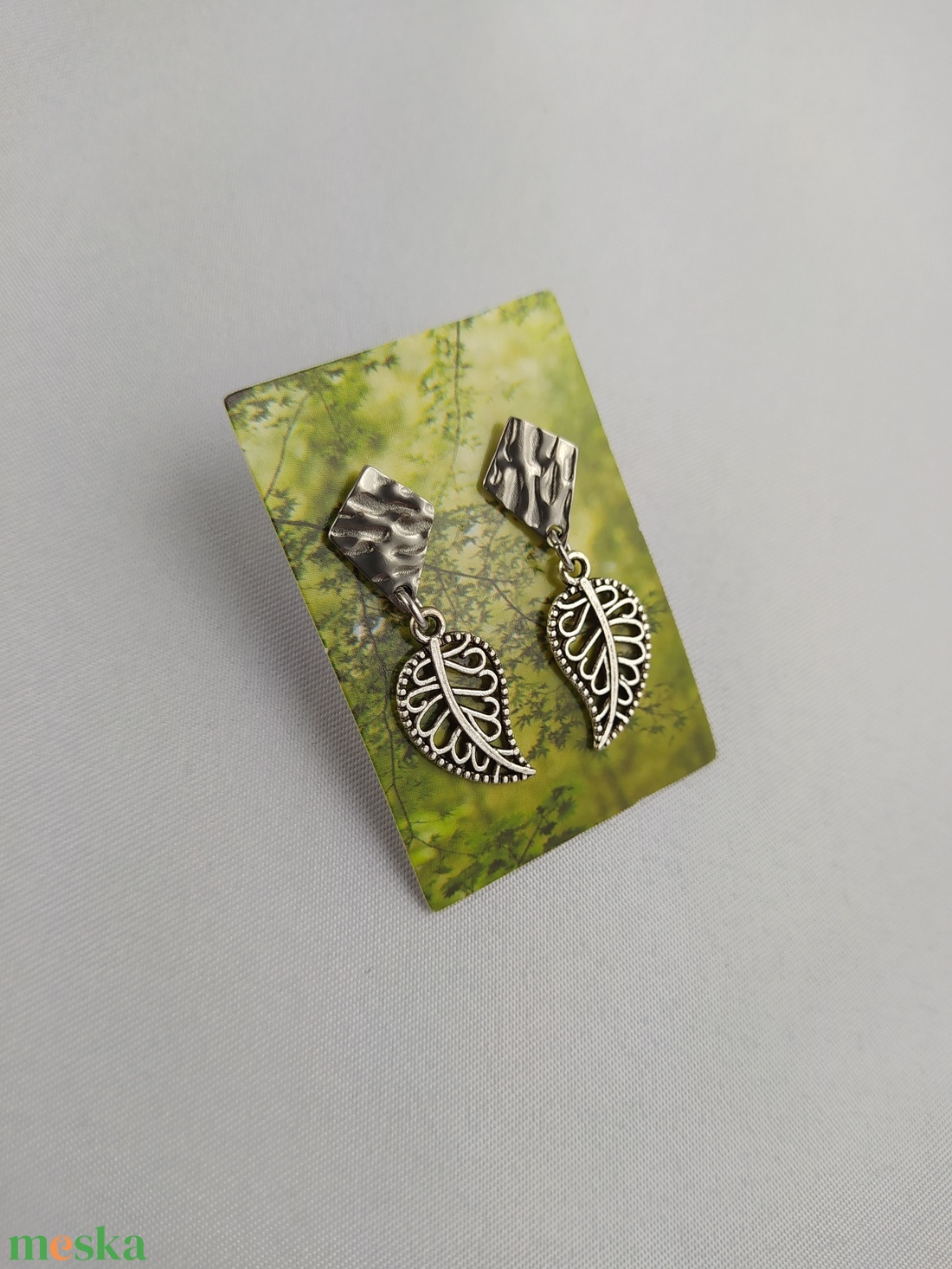 Leveles bedugós fülbevaló - ékszer - fülbevaló - lógó fülbevaló - Meska.hu