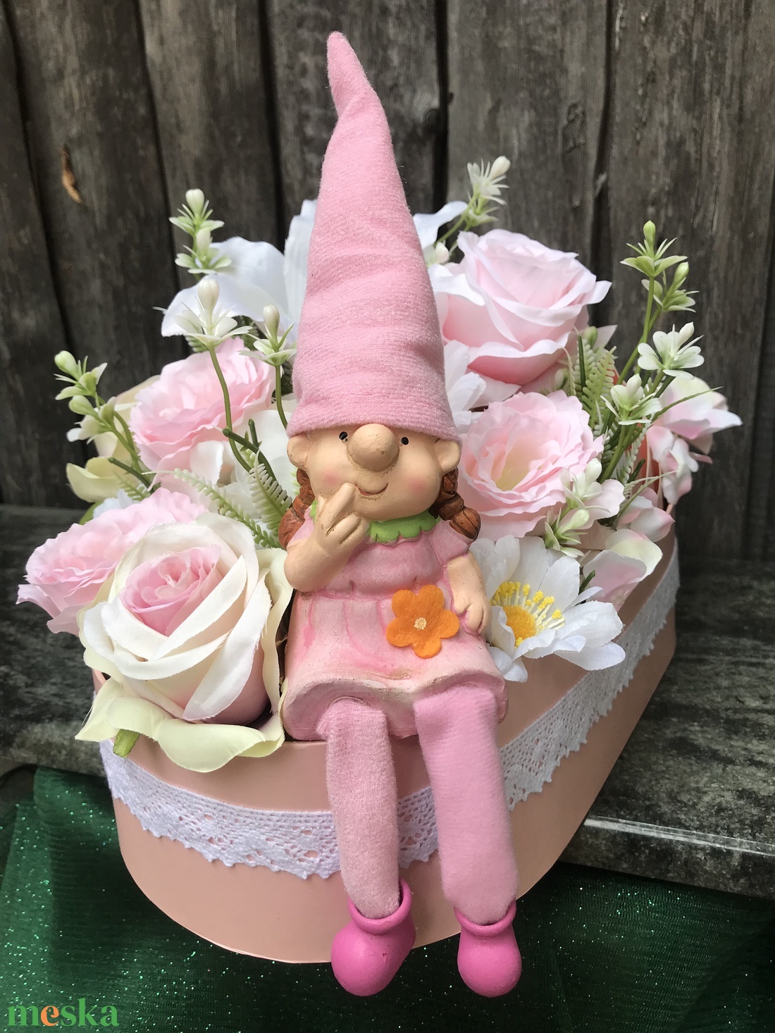 Baba ajándék bölcső Manóval - játék & sport - babalátogató ajándékcsomag - Meska.hu Baba ajándék bölcső Manóval - játék & sport - babalátogató ajándékcsomag - Meska.hu