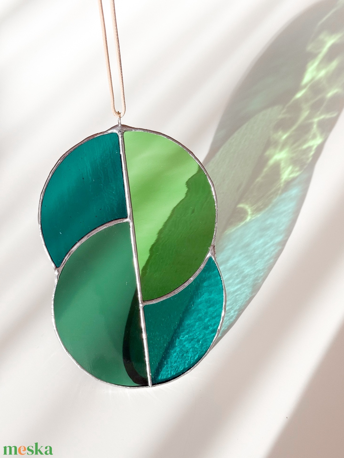 Üveg napfogó/ablakdísz geometrikus mintával - otthon & életmód - dekoráció - ajtó- és ablak dekoráció - ablakdísz - Meska.hu