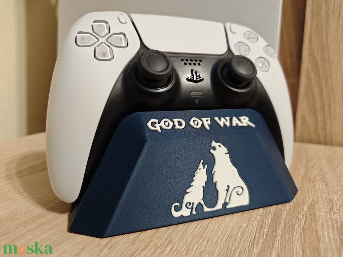 God of War Ragnarök stílusú DualSense kontroller tartó / állvány - otthon & életmód - tárolás & rendszerezés - kontroller tartók - Meska.hu
