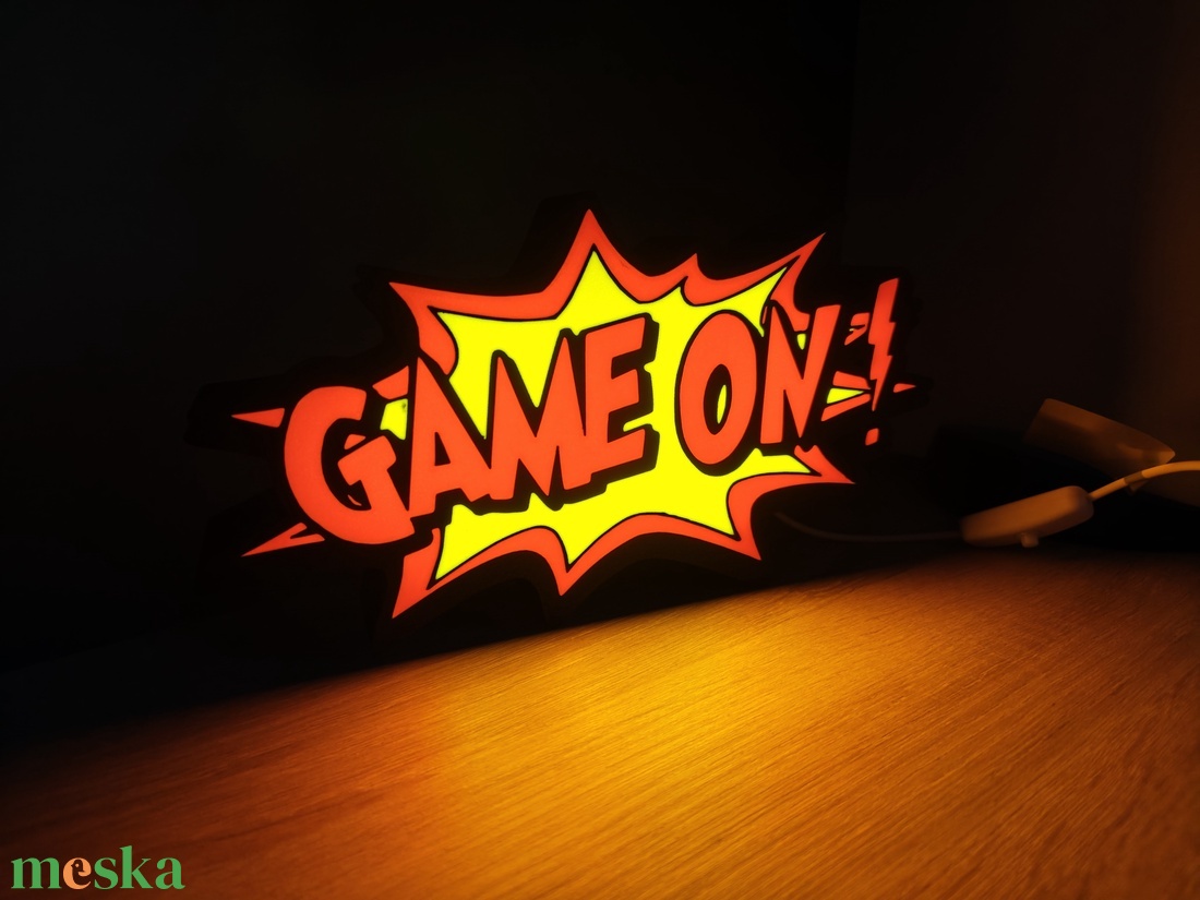 GAME ON! képregény stílusú LED-es gamer hangulatlámpa állvánnyal - otthon & életmód - lámpa - hangulatlámpa - Meska.hu