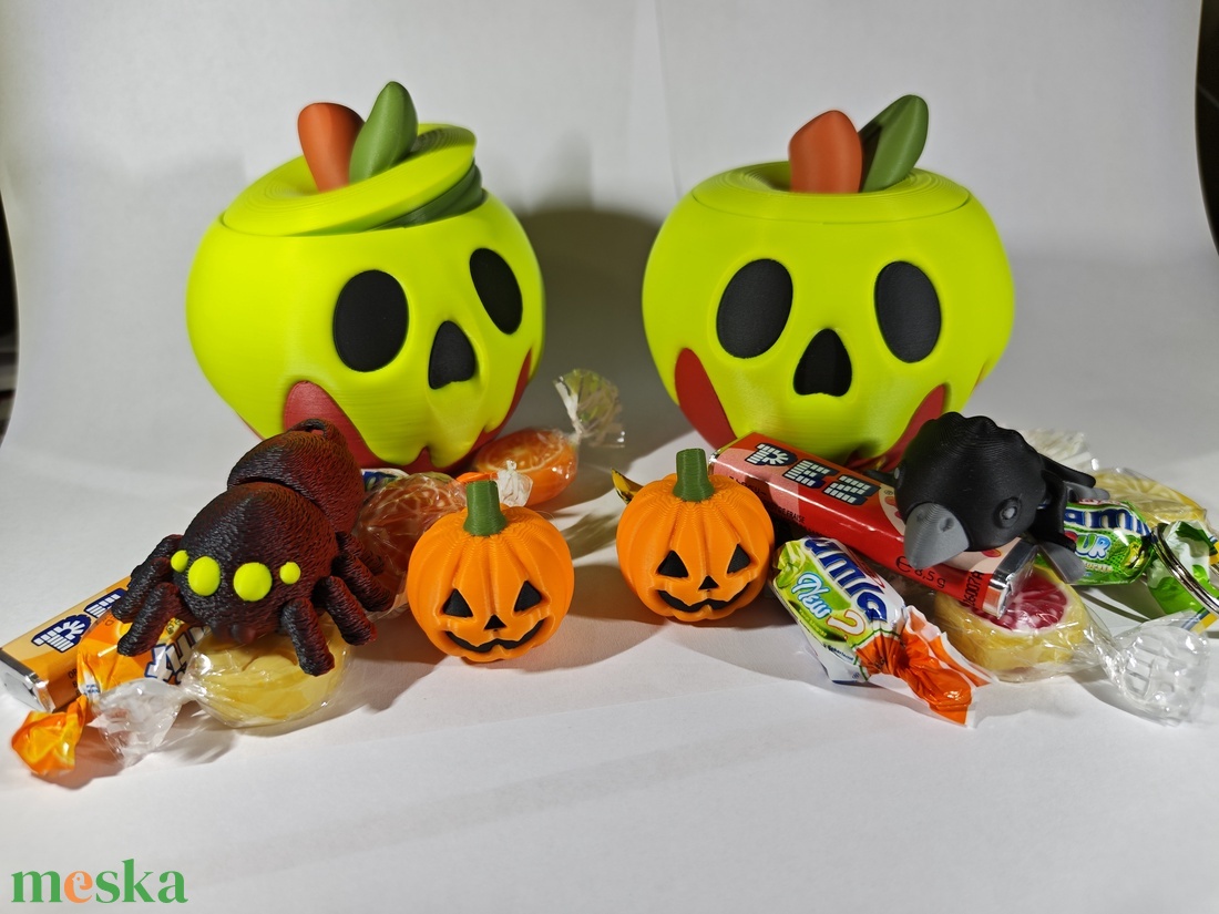 Limitált Halloween Meglepetés Csomag � Édességgel Töltött Alma és Figurák - otthon & életmód - dekoráció - halloween - halloweeni figurák - Meska.hu