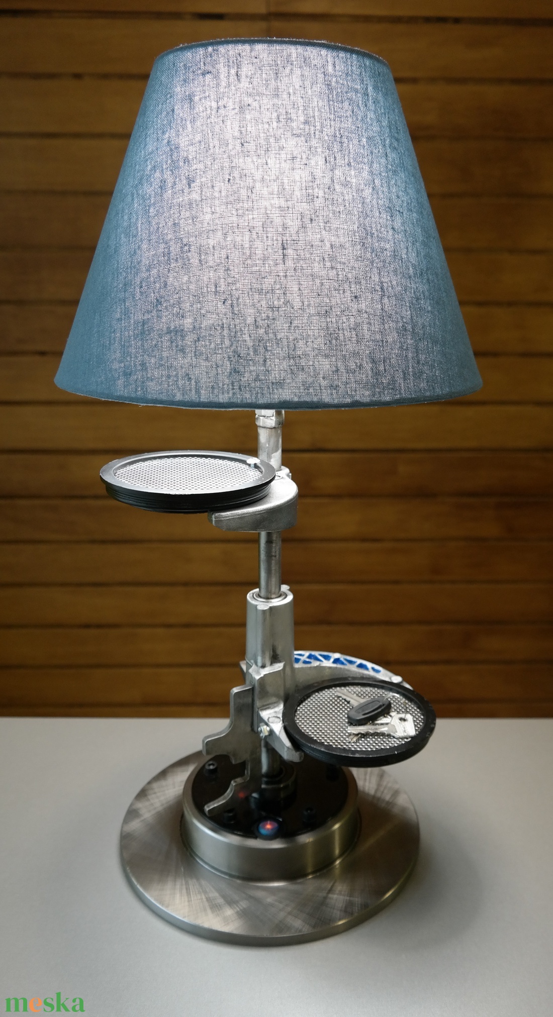 Autó alkatrészből , váltóból asztali lámpa - otthon & lakás - lámpa - asztali lámpa - Meska.hu