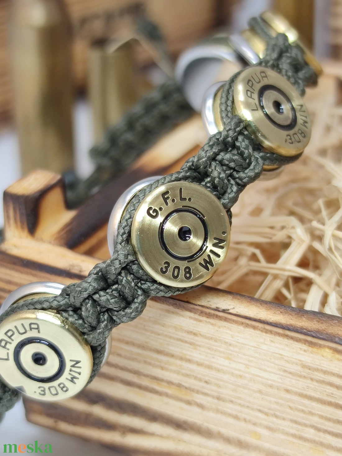 .308 Win , 7-Lövetű Férfi Vadász karkötő lőszeresládában. - ékszer - karkötő - fonott karkötő - Meska.hu .308 Win , 7-Lövetű Férfi Vadász karkötő lőszeresládában. - ékszer - karkötő - fonott karkötő - Meska.hu