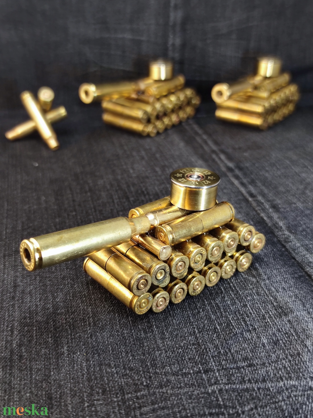 Töltény Tank - művészet - militária - katonai felszerelések - Meska.hu Töltény Tank - művészet - militária - katonai felszerelések - Meska.hu