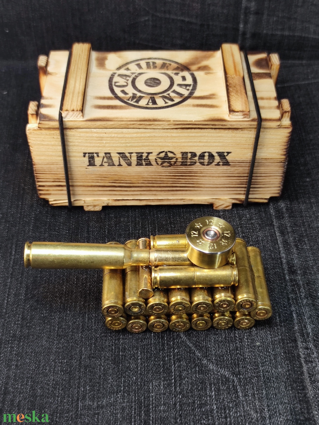 Töltény Tank ládában - művészet - militária - katonai felszerelések - Meska.hu
