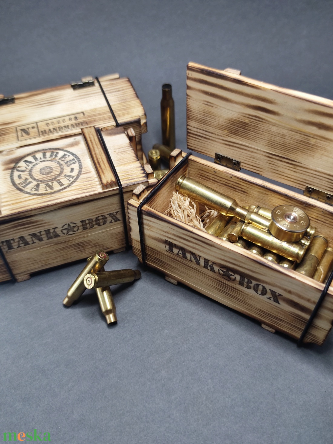 Töltény Tank ládában - művészet - militária - katonai felszerelések - Meska.hu